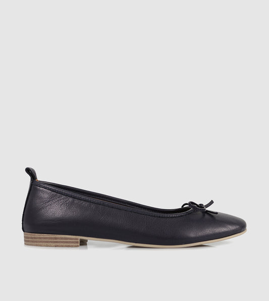Hadlee Ballerinas by Sempre Di