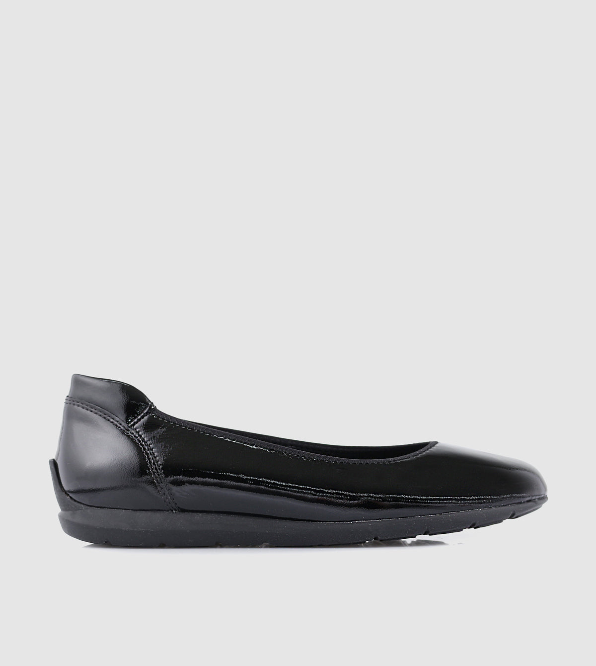 Ghulian Courtshoes by Ara