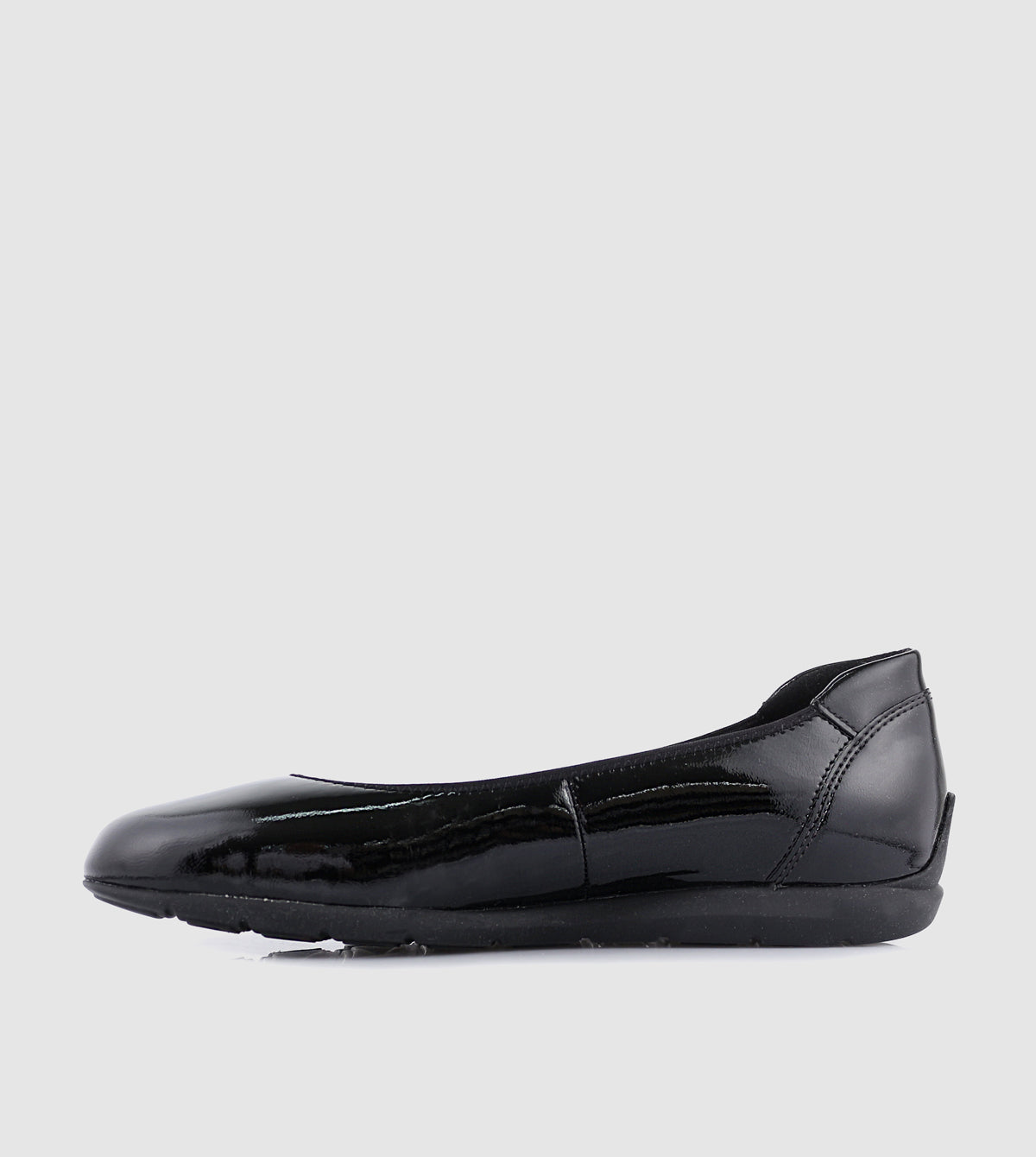 Ghulian Courtshoes by Ara