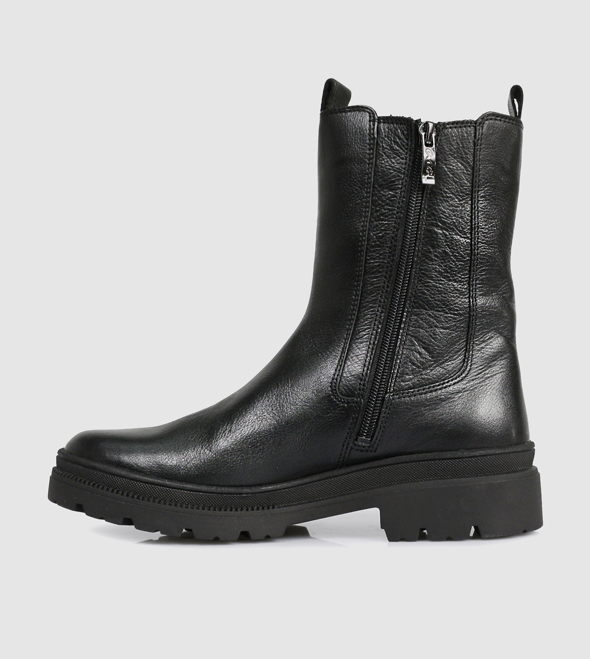 Sandar Chelsea Boots by Ara