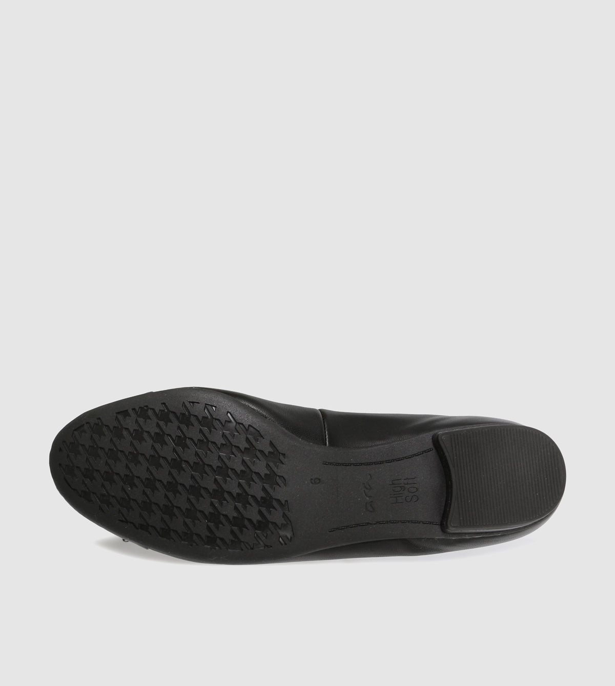 Dores Courtshoes by Ara
