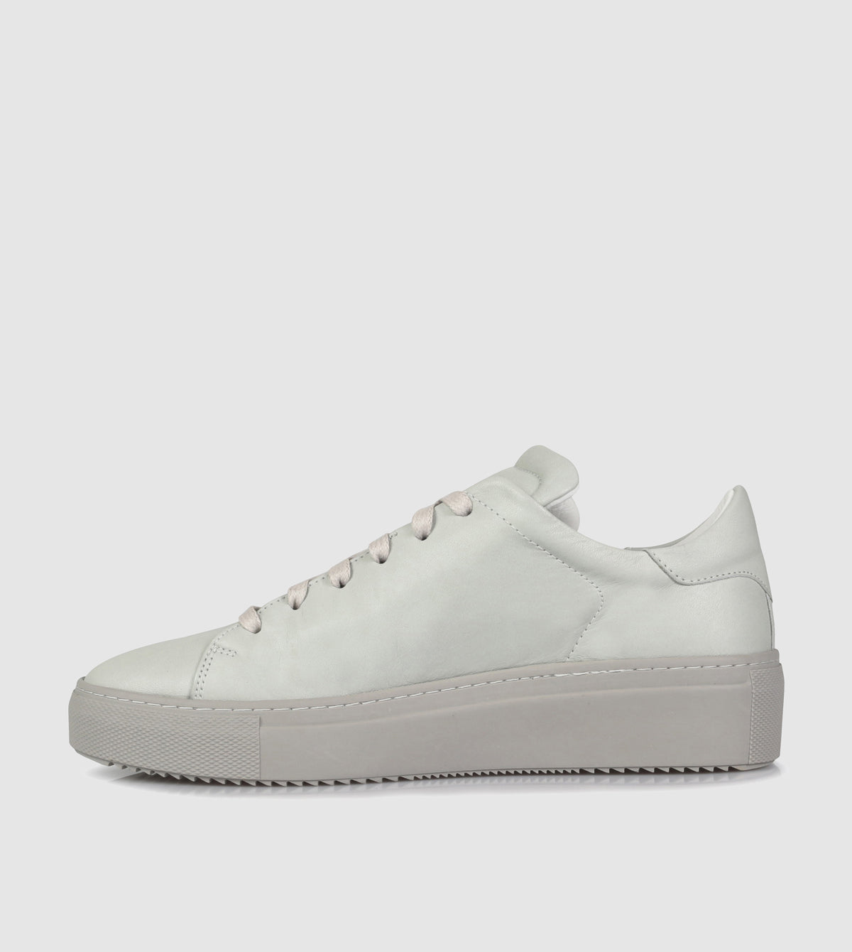 Babette Low Top Sneakers by Sempre Di