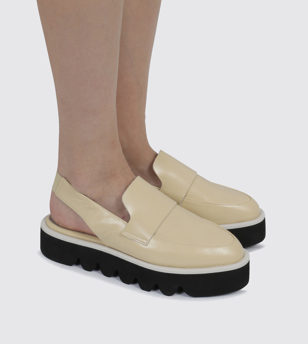 Calyx Platforms by B.Coops