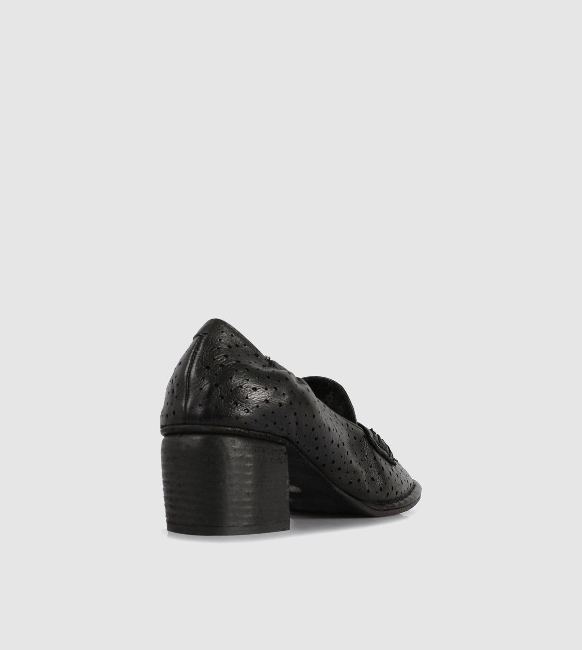 Aluna Courtshoes by Beau Coops
