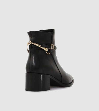 Reyka Ankle Boots by S Sempre Di