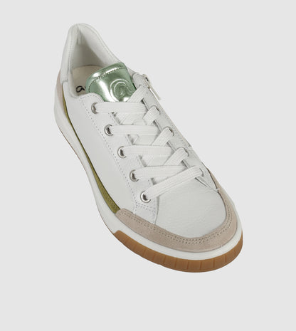 Sisko Sneakers by Ara