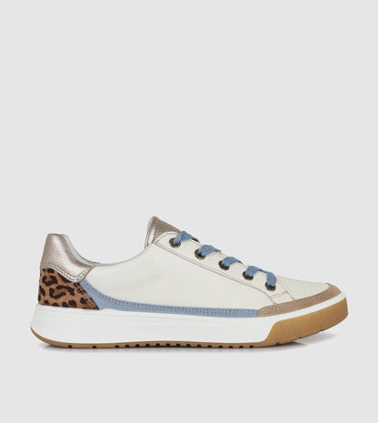 Sisko Sneakers by Ara