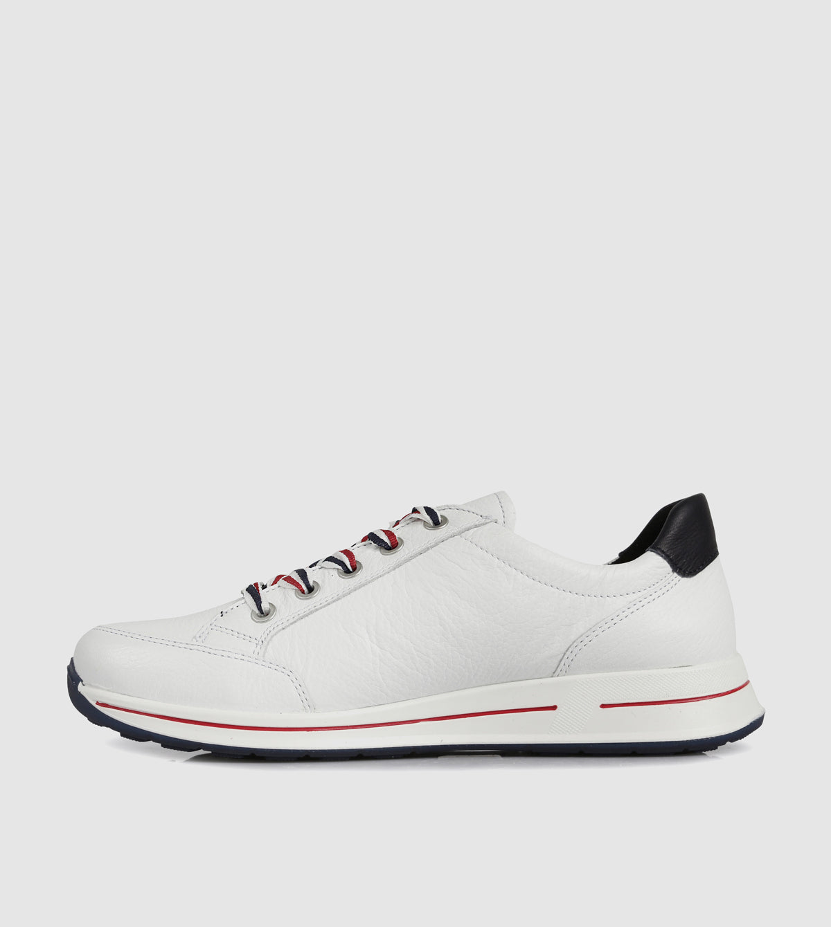 Enye-08 Low Top sneakers by Ara