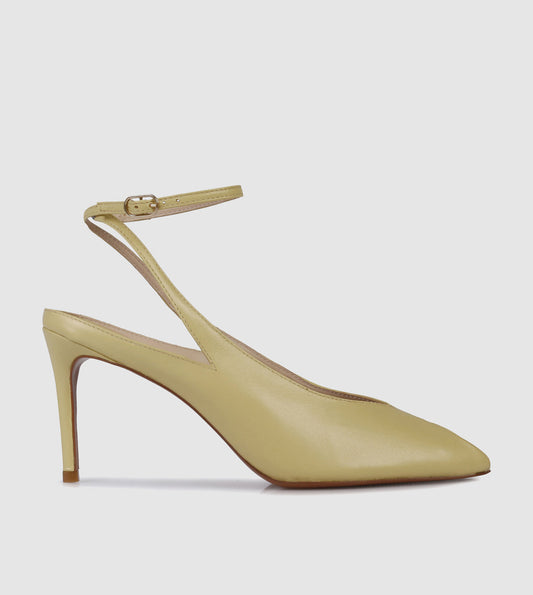 Shauar Slingbacks by Sempre Di By Guilhermina