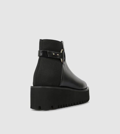 Arwen Flatform Ankle Boots by B.Coops