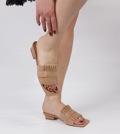 Susan Slides by Sempre Di