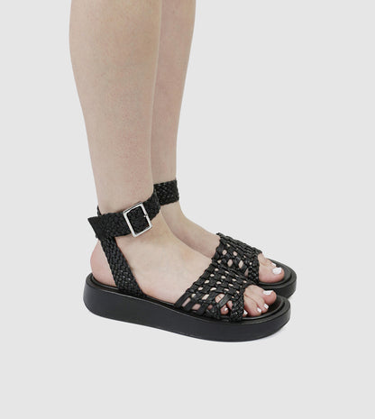 Loriana Flatforms by S Sempre Di