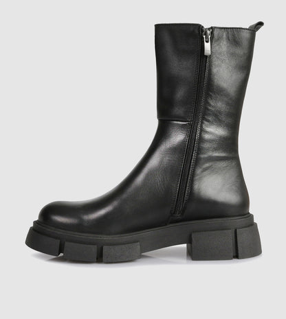 Laila Chelsea Boots by Sempre Di