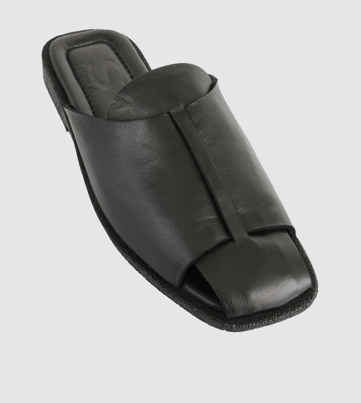 Veloria Slides by S Sempre Di