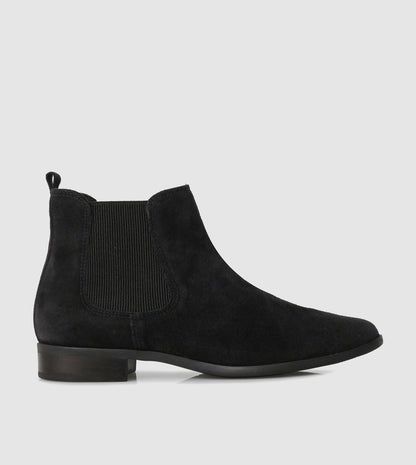 Helsa Chelsea Boots by Wirth