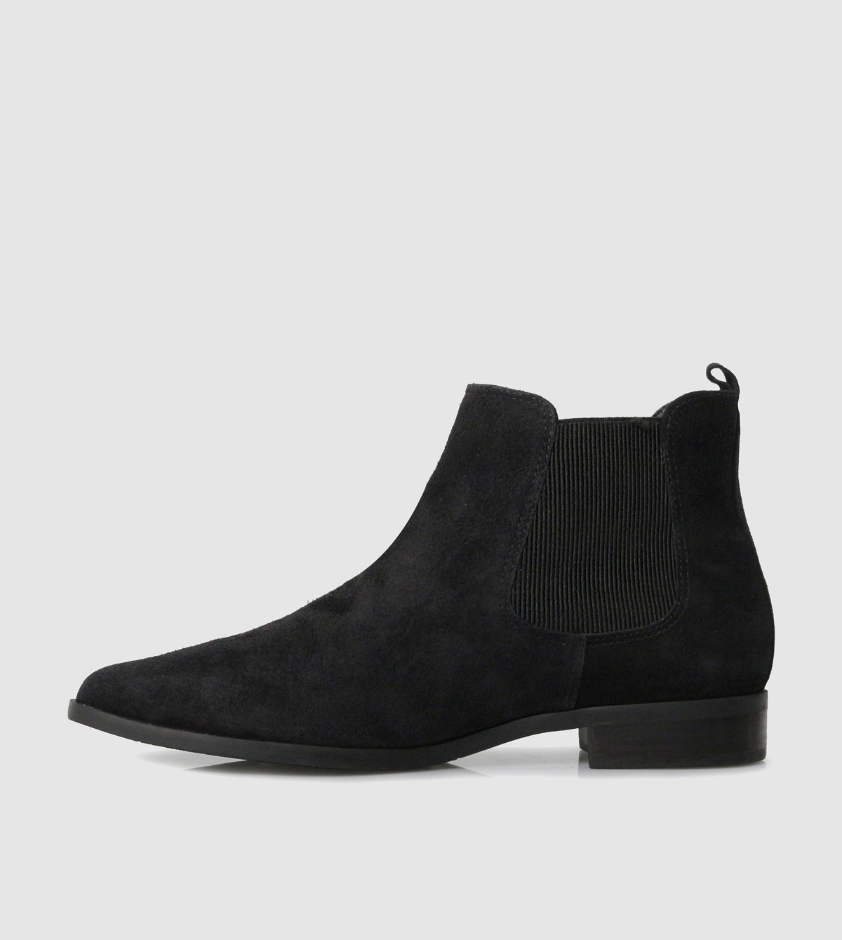 Helsa Chelsea Boots by Wirth