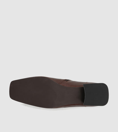 Jazlyn Ankle Boots by Sempre Di