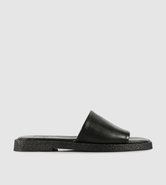 Avela Slides by Sempre Di