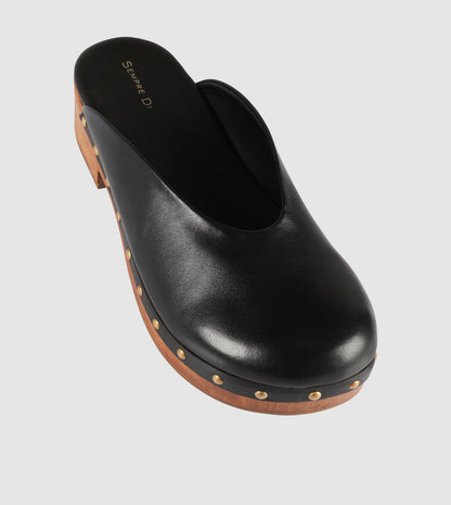 Doug Clogs by Sempre Di