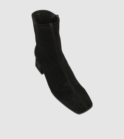Tanana Ankle Boots by Sempre Di