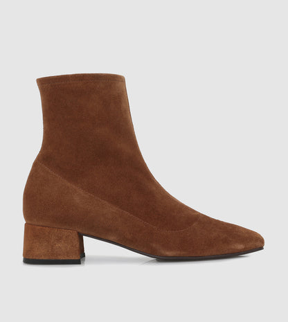 Tanana Ankle Boots by Sempre Di