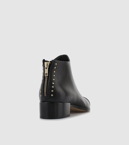 Beau5-bn_loss Ankle Boots by Beau Coops