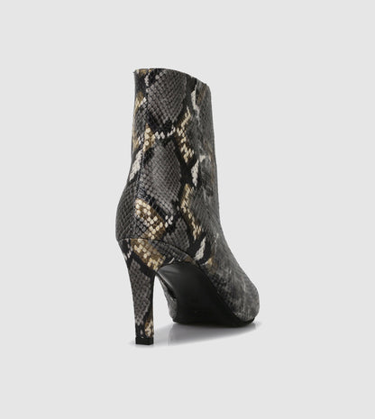 Bora Ankle Boots by Sempre Di