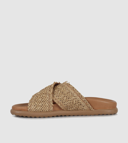 Erina Slides by S Sempre Di