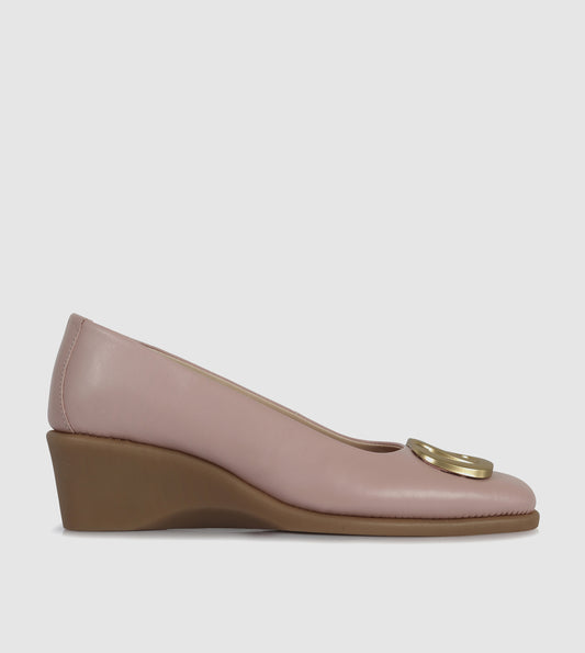 Sanah Courtshoes by Relax