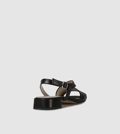 Idit Sandals by Piazza Grande