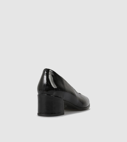 Shelob Courtshoes by Relax