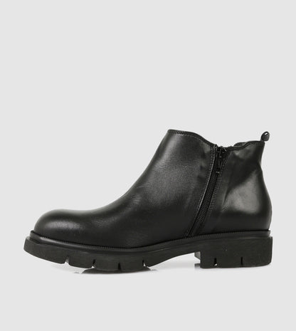 Juliana Chelsea Boots by Sempre Di