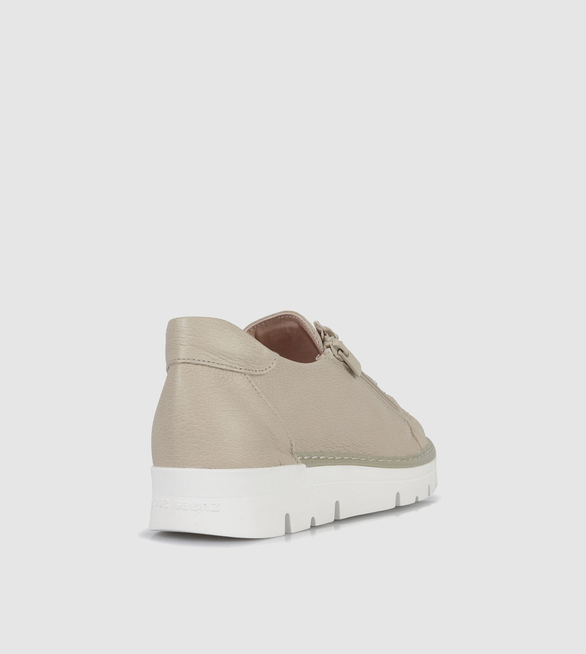 Dersey Low Top Sneakers by Neo