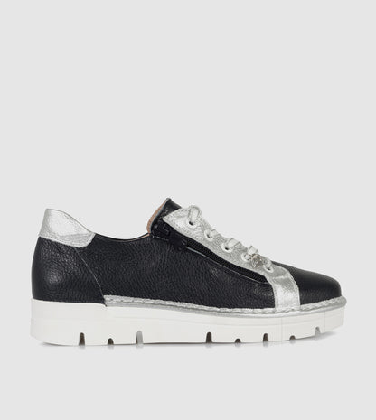 Dersey Low Top Sneakers by Neo