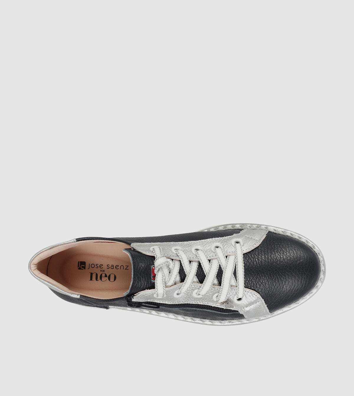 Dersey Low Top Sneakers by Neo