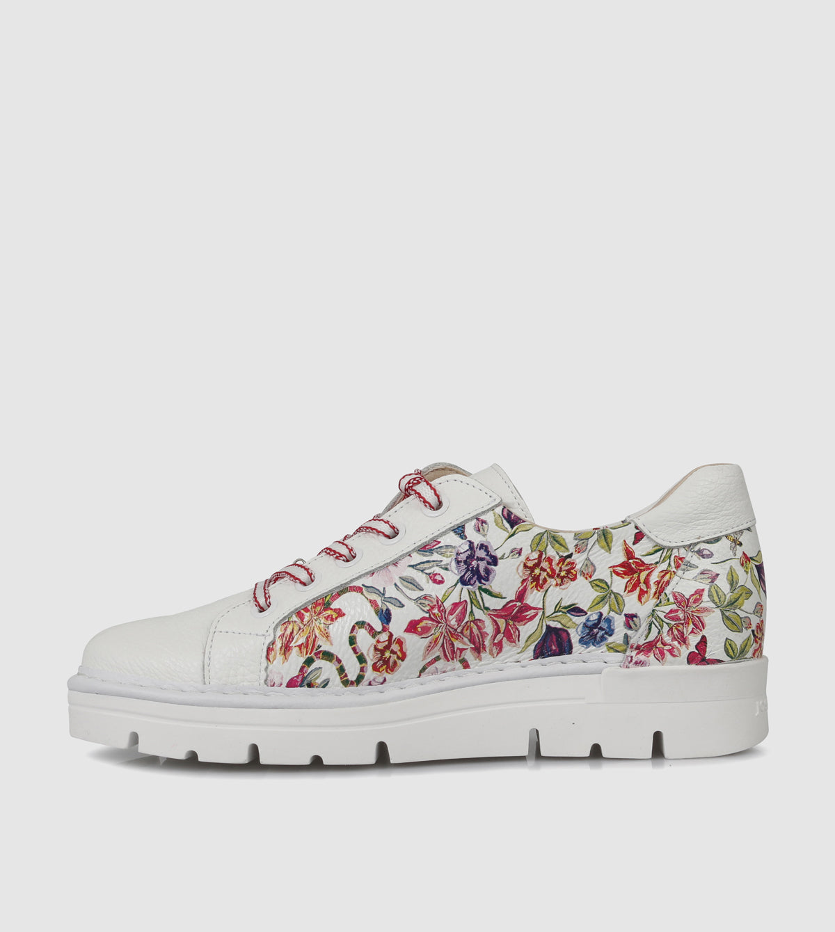 Dersey Low Top Sneakers by Neo