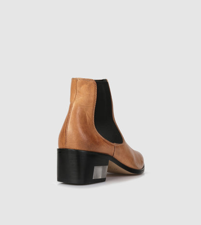 Lumier Chelsea Boots by Beau Coops