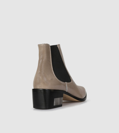 Lumier Chelsea Boots by Beau Coops