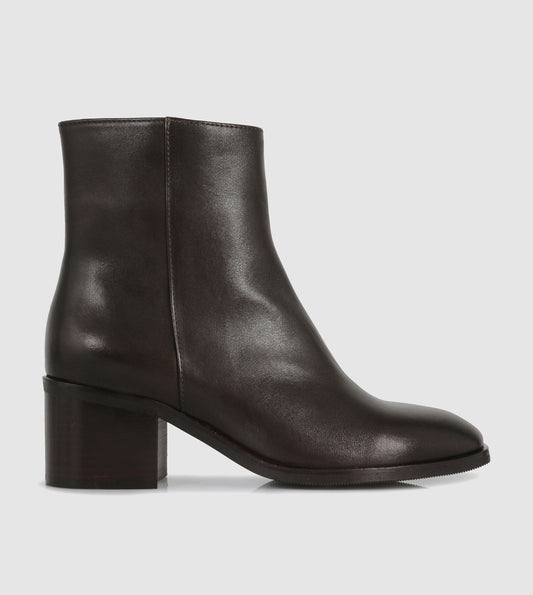 Nariman Ankle Boots by Sempre Di