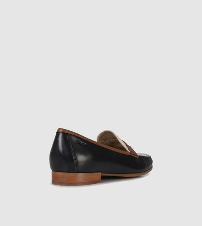 Rosikena 700 Mocassins by Sioux